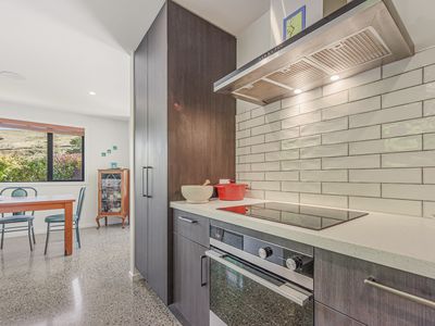 59 Sunningdale Drive, Stoke