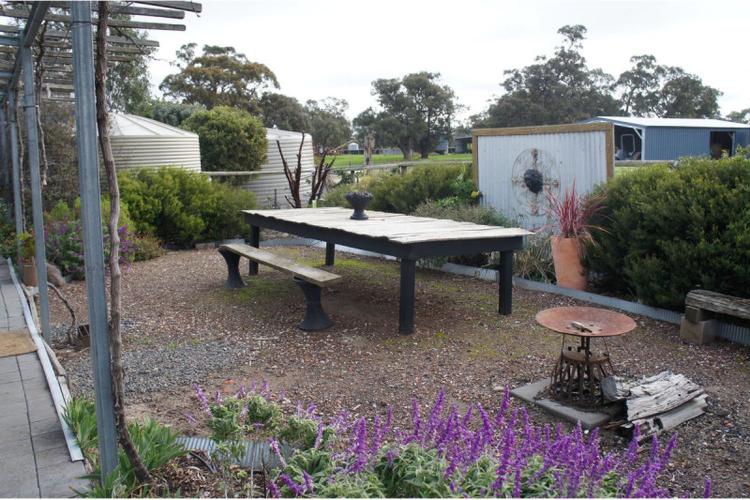 60 Andrews Road, Riverside