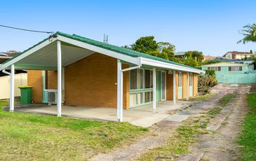 18 Delia Avenue, Budgewoi