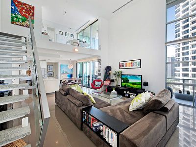 902 / 11 Hill Parade, Main Beach