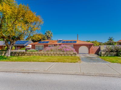 12 Adamson Rd, Parmelia
