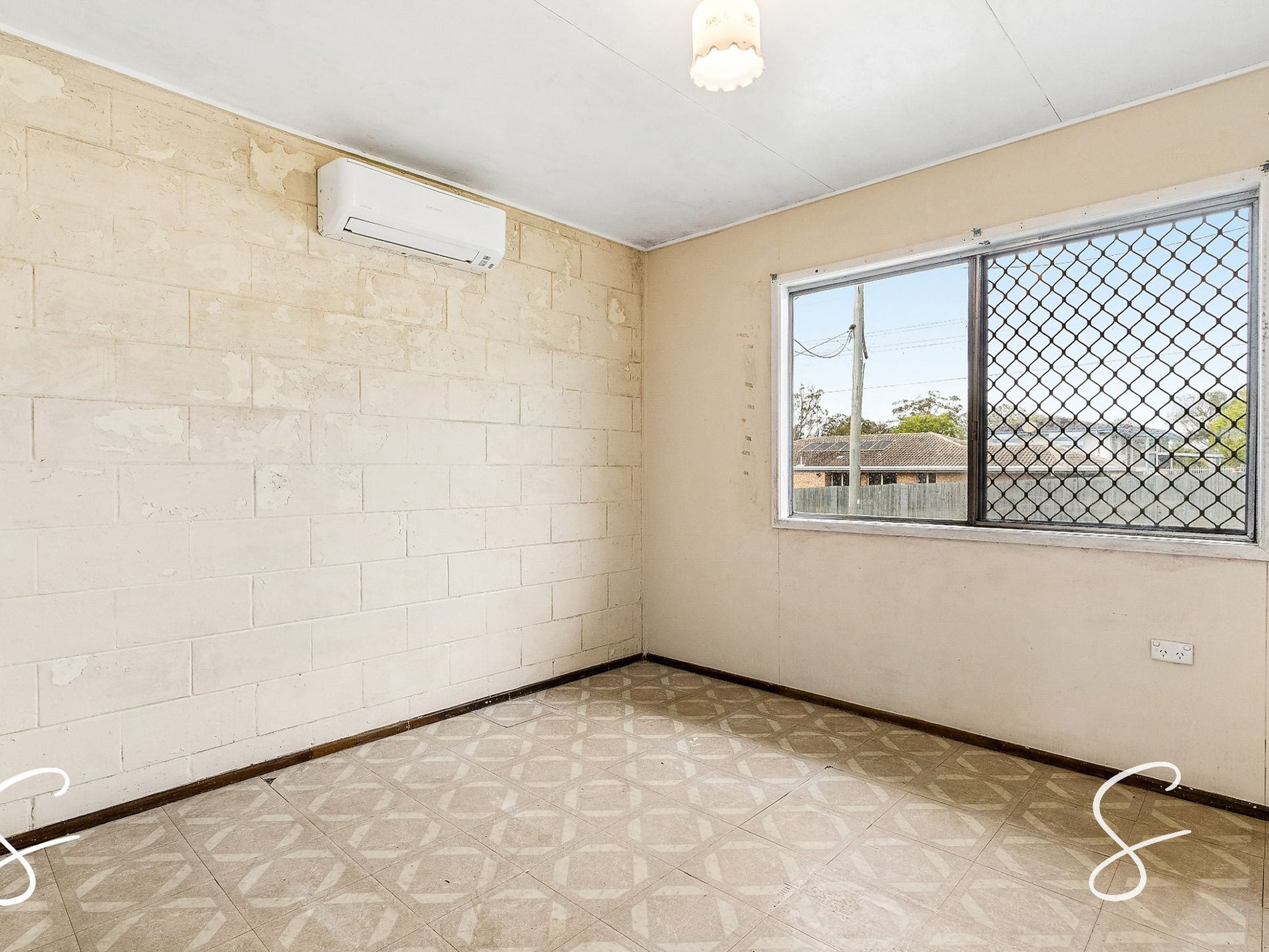 11 Casius Street, Woodridge