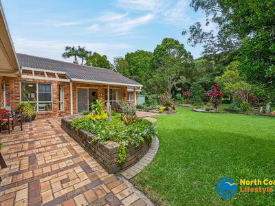8 Binya Place, Ocean Shores