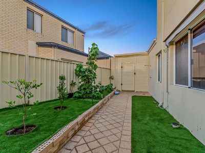 34 FORESHORE VISTA, Yanchep