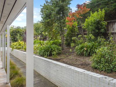 2 Anzac Road, Mount Macedon