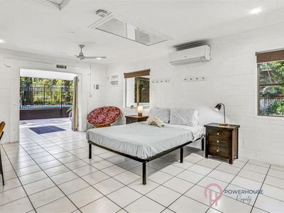 19 Veivers, Palm Cove