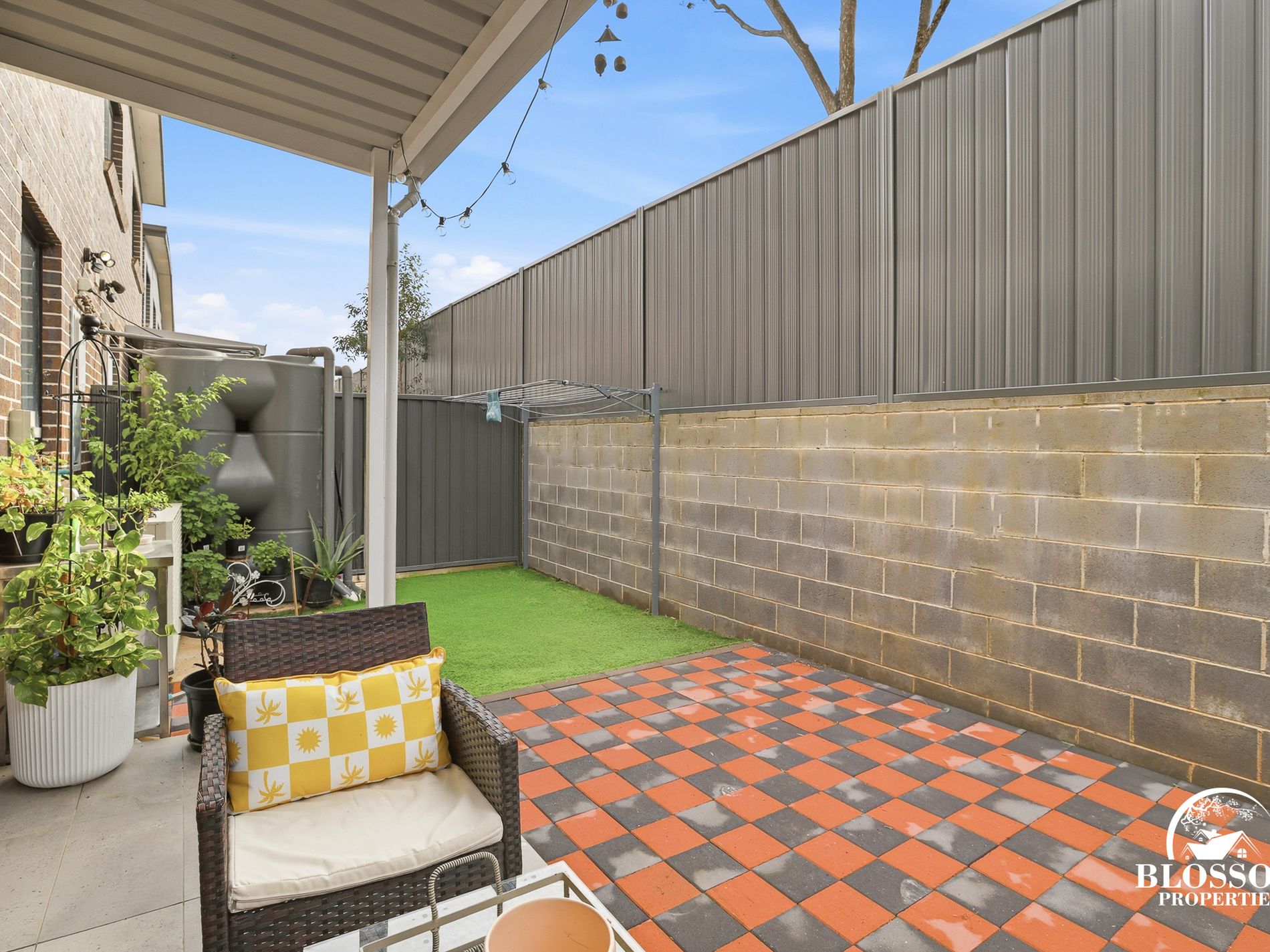 17 Ashwini Glade, Box Hill