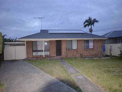 12 Campbell Close, Minto