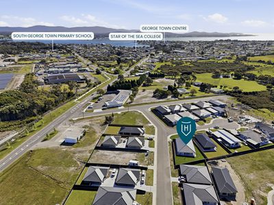 2 Gumnut Court, George Town