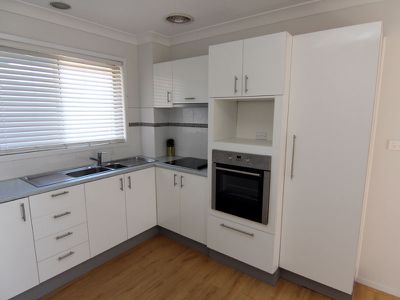 8 / 9 Baird Street, Tuncurry