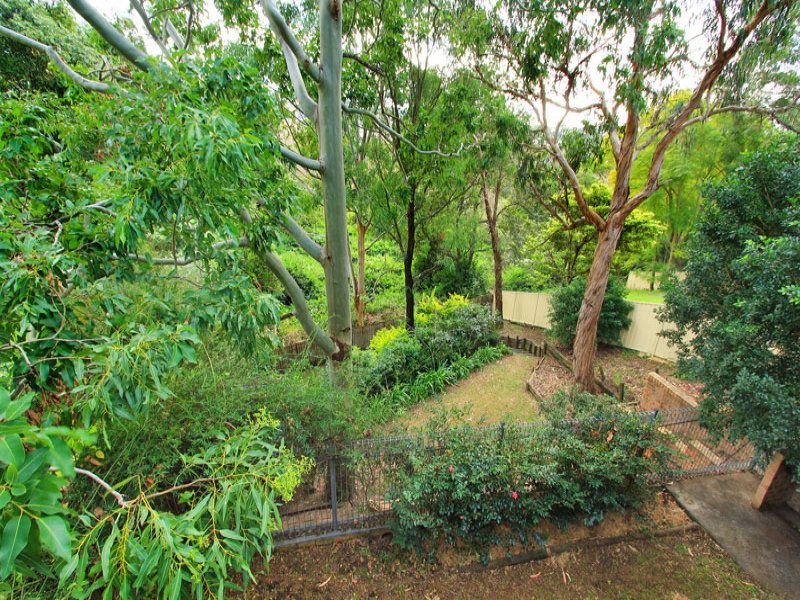 35 Ashley Avenue, Farmborough Heights