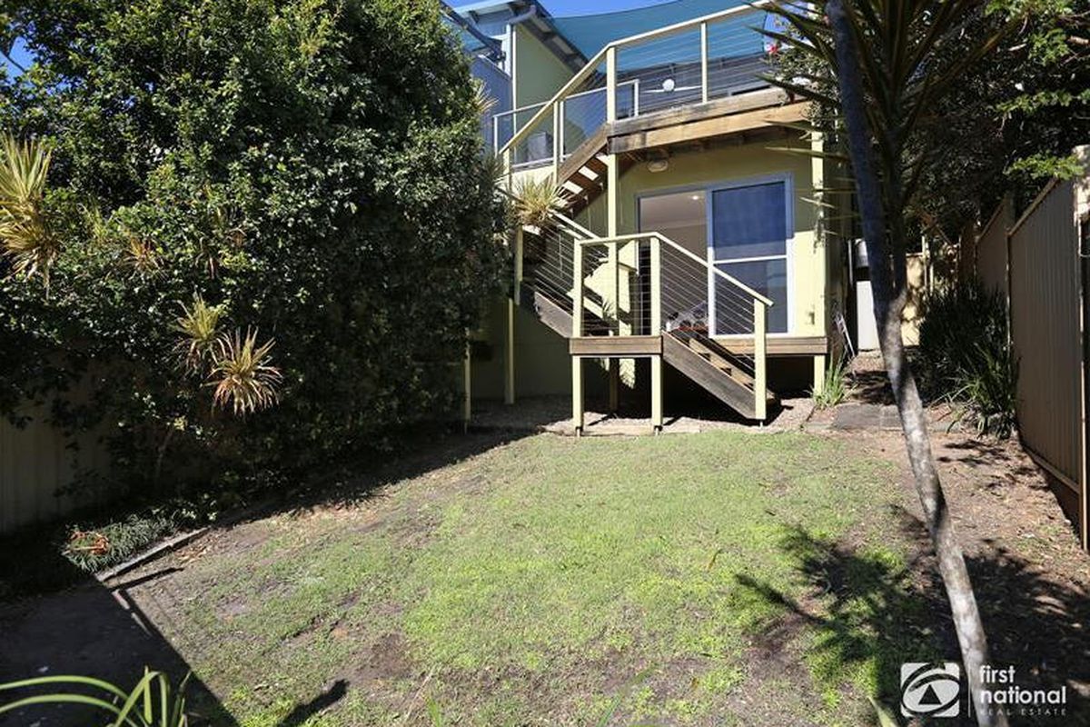 1 / 6 Bay Street, Angourie