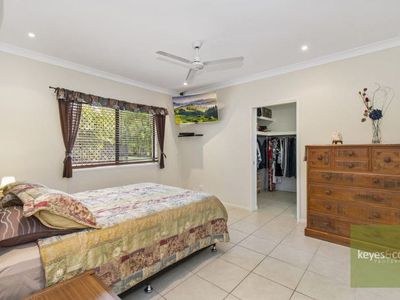 14 Barwin Court, Douglas