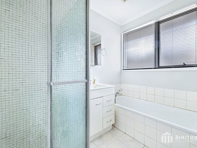 15 Hurlstone Court, Dandenong North