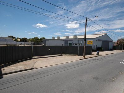 45 First Street, Brompton