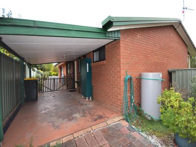 2 Omeo Court , Tawonga South