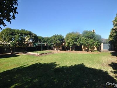 8 Oakmont Avenue, Dubbo