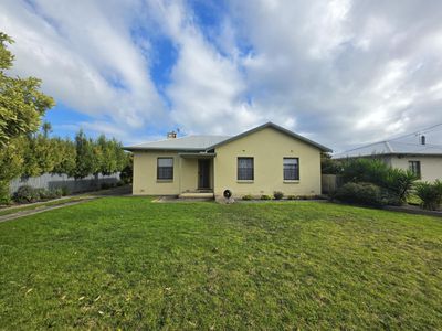 9 Aitken Street, Millicent