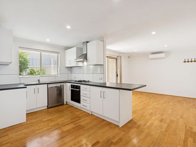 2 / 14 Byland Street, Doubleview