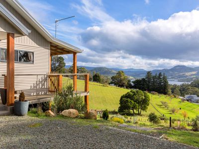 14 Cawthorns Road, Wattle Grove