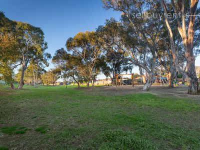 8 WARSAW CRESCENT, Wodonga