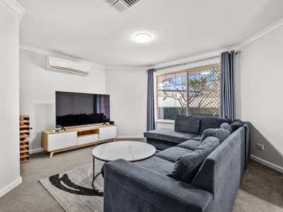 11B Tea Tree Way, Thornlie