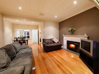 228 WALSH STREET, Albury