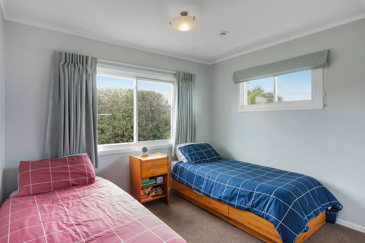 9 Ross Grove, Paraparaumu