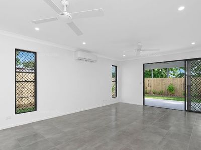 1 / 573 Mulgrave Road, Earlville