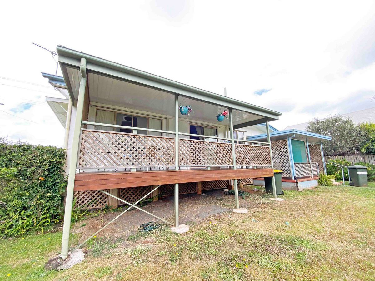 52 Loder Street, Atherton