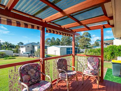 24 Petrel Avenue, River Heads