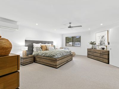 19 Greenside Court, Peregian Springs