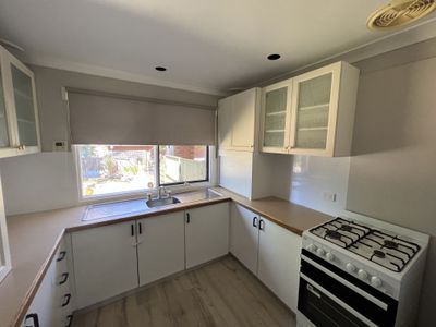 15 Bassett Drive, West Bathurst