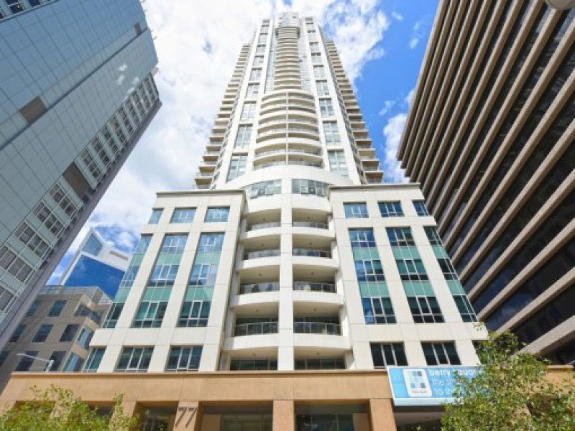 906 / 77-81 Berry Street, North Sydney