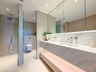 3Bed / 5 Rodborough Avenue, Crows Nest