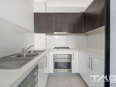 17 / 163-171 Hawkesbury Road, Westmead