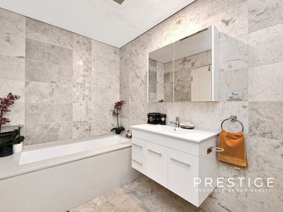 705 / 9-11 Wollongong Road, Arncliffe