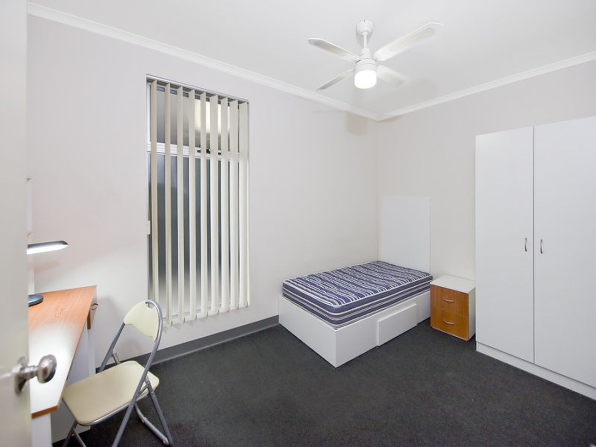 24 / 13 Yates Street, Mawson Lakes