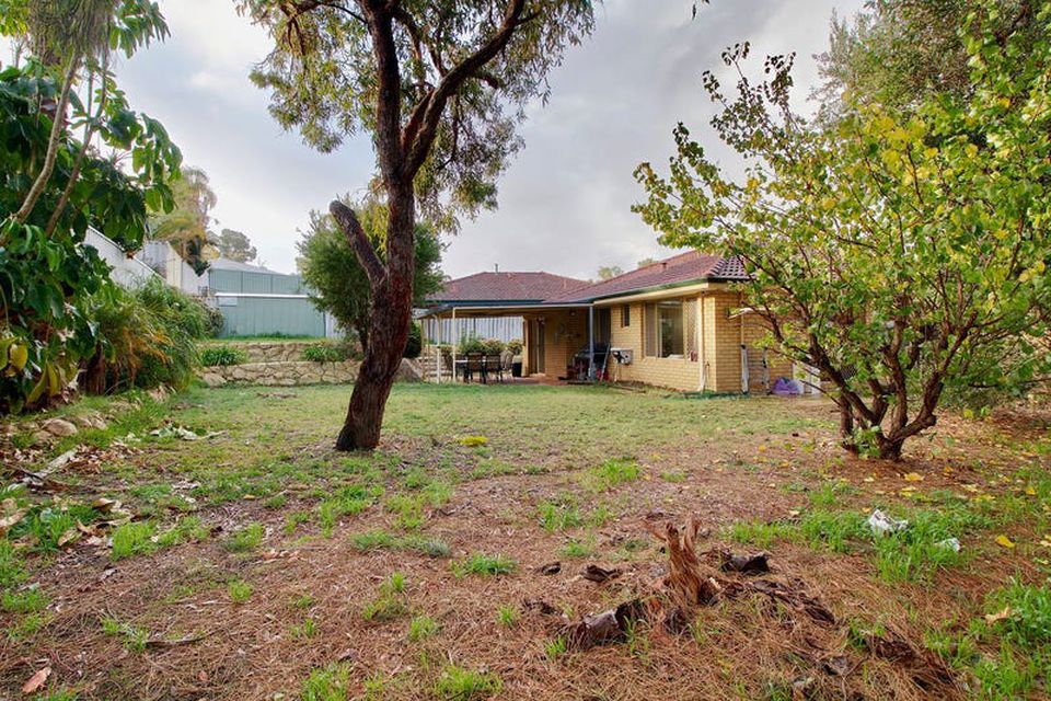 16 Salter Place , Parmelia