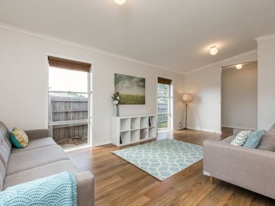 38 Carmarthen Drive, Corio