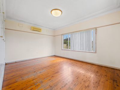 204  Fairfield Street, Fairfield East