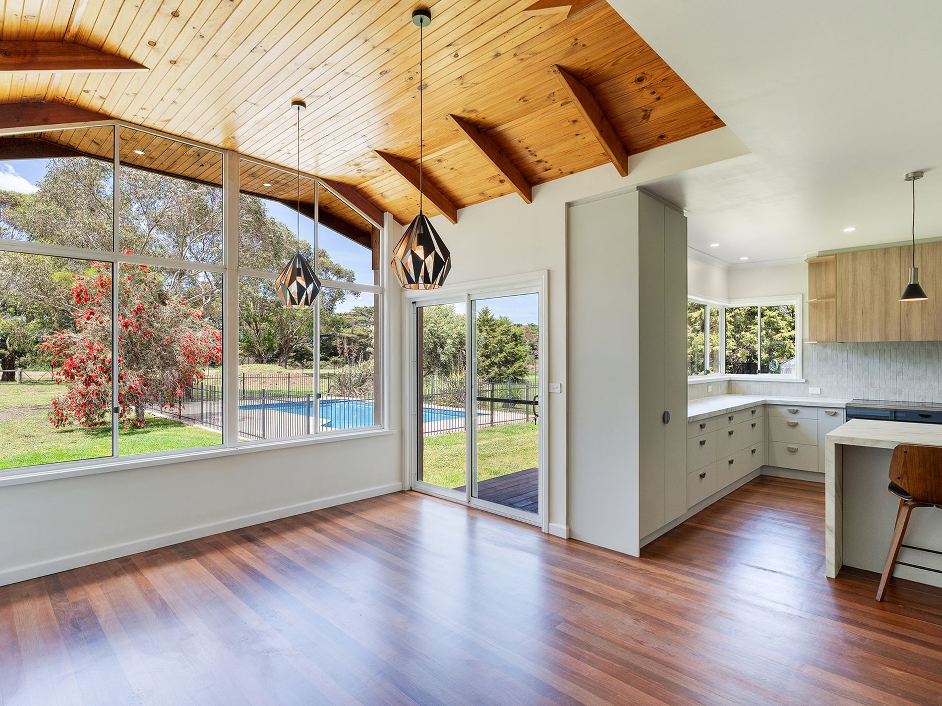 8 Retland Drive, Whittlesea