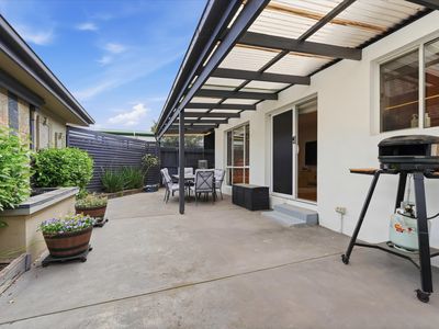 67 GRIEVE PARADE, Altona