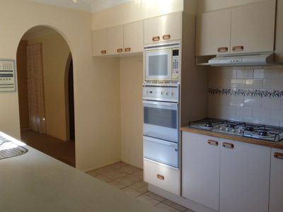 27 Spoonbill Place, Albion Park Rail