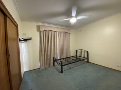 1 / 38 Mortimer Street, Werribee