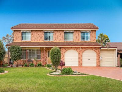 8 Ballantine Place, Horsley