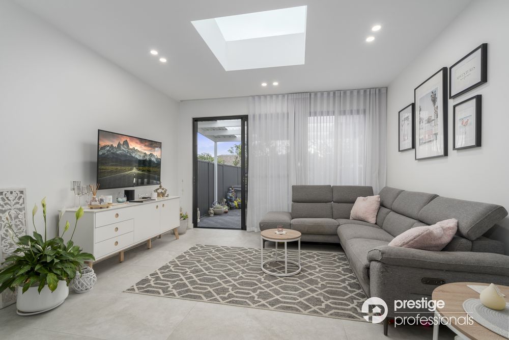 1 / 14 Dredge Avenue, Moorebank