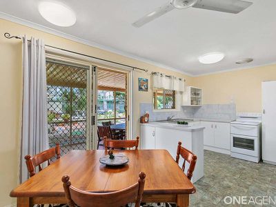 15 Boat Harbour Drive, Urraween