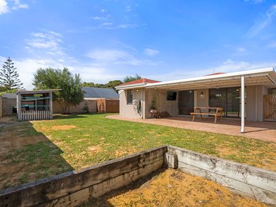 43 TRADE WINDS DRIVE, Safety Bay