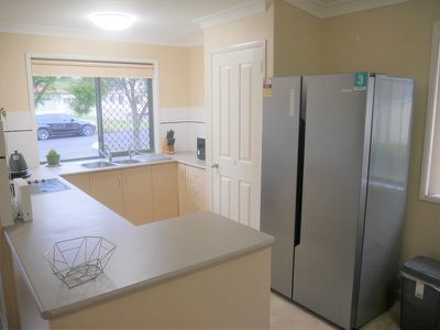 6 / 16 Queen Street, Kingaroy